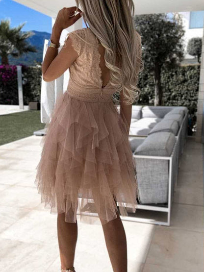 Sophisticated Dress with a Clean Classic Look