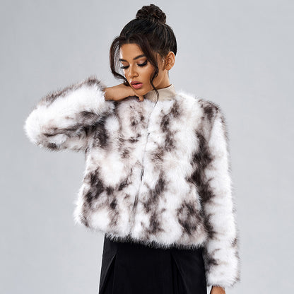 Well Tailored Coat with a Graceful Silhouette