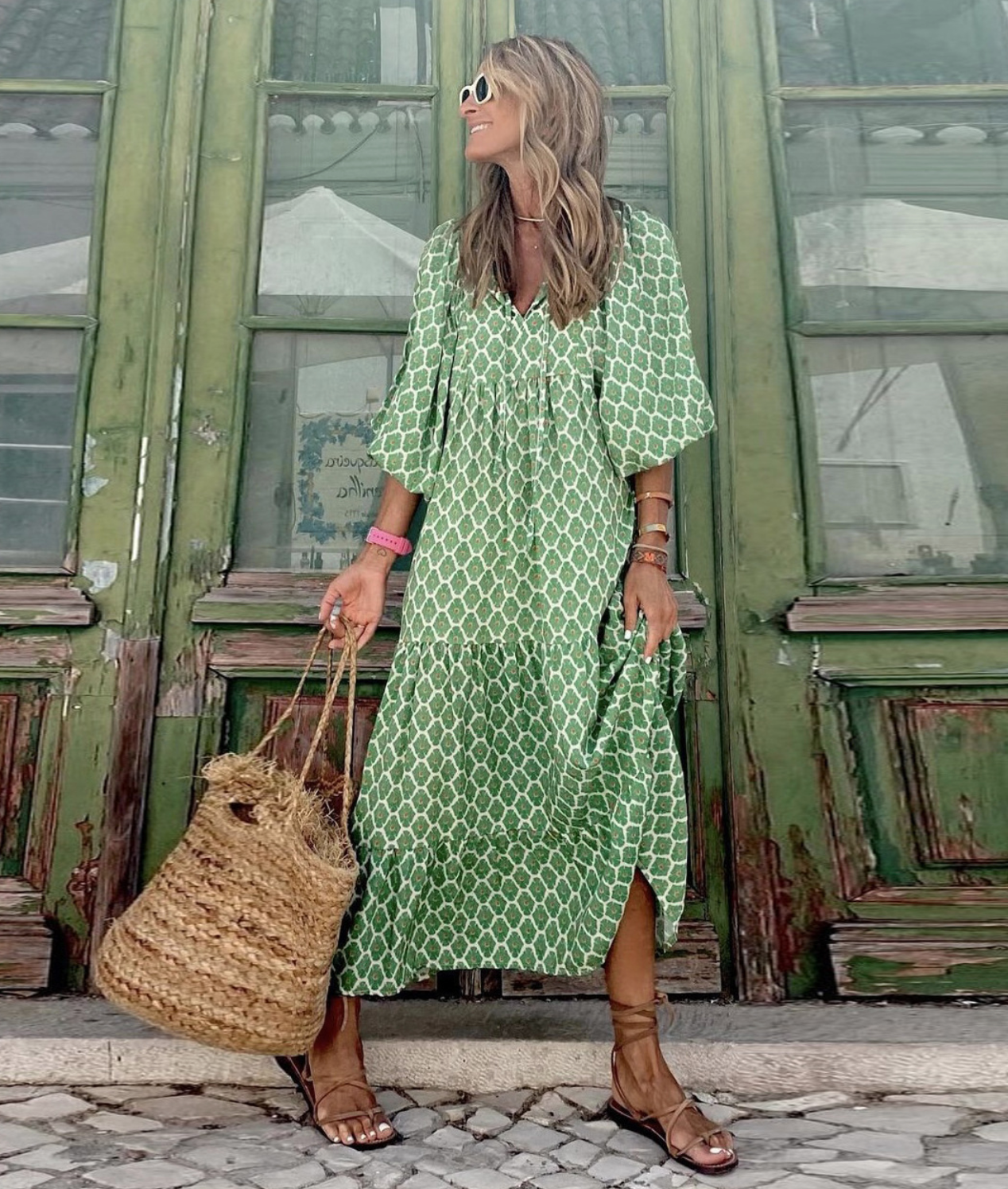 Gracefully Styled Dress for Any Occasion