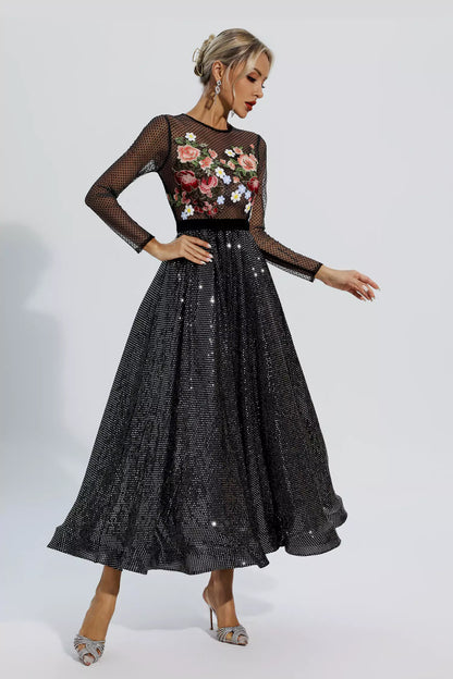 Sophisticated Dress with a Clean Classic Look
