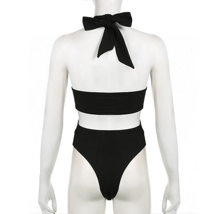 Sophisticated Garment with a Clean Classic Look