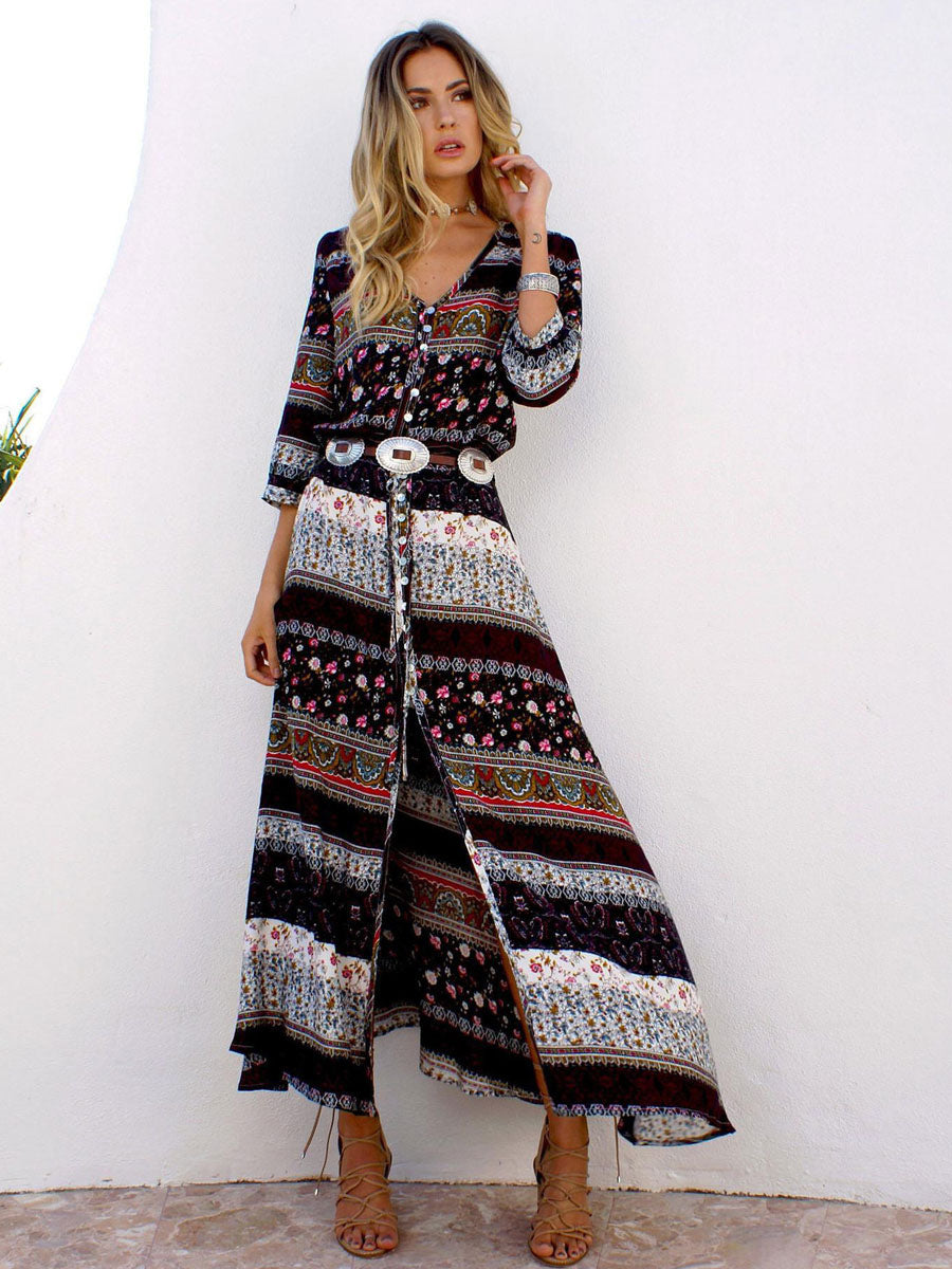 Beautifully Finished Dress in a Timeless Design