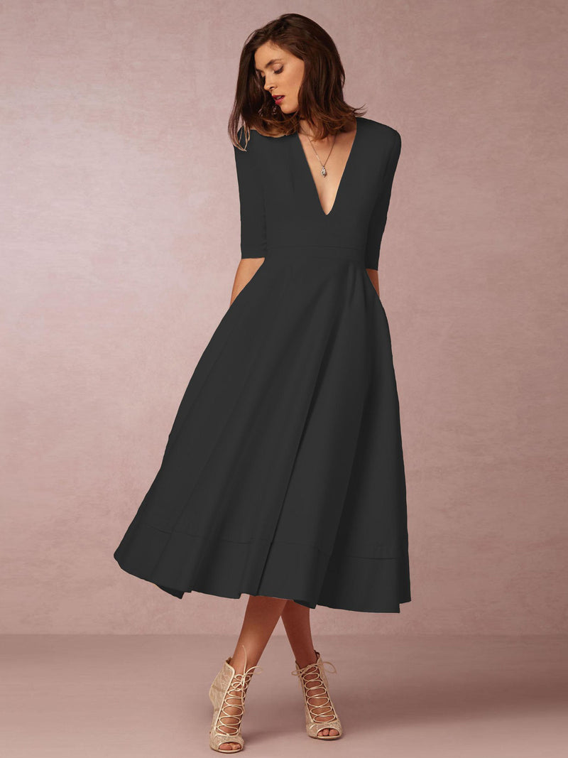 Classic Vintage & Enduringly Stylish Dress