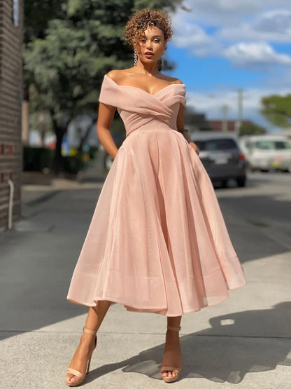 Polished Dress with an Effortless Classic Look