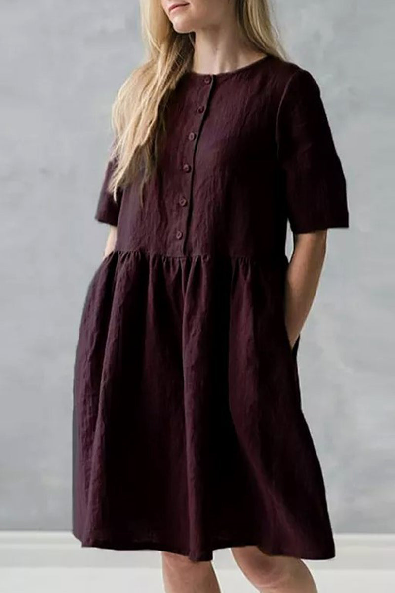 Gracefully Styled Dress for Any Occasion