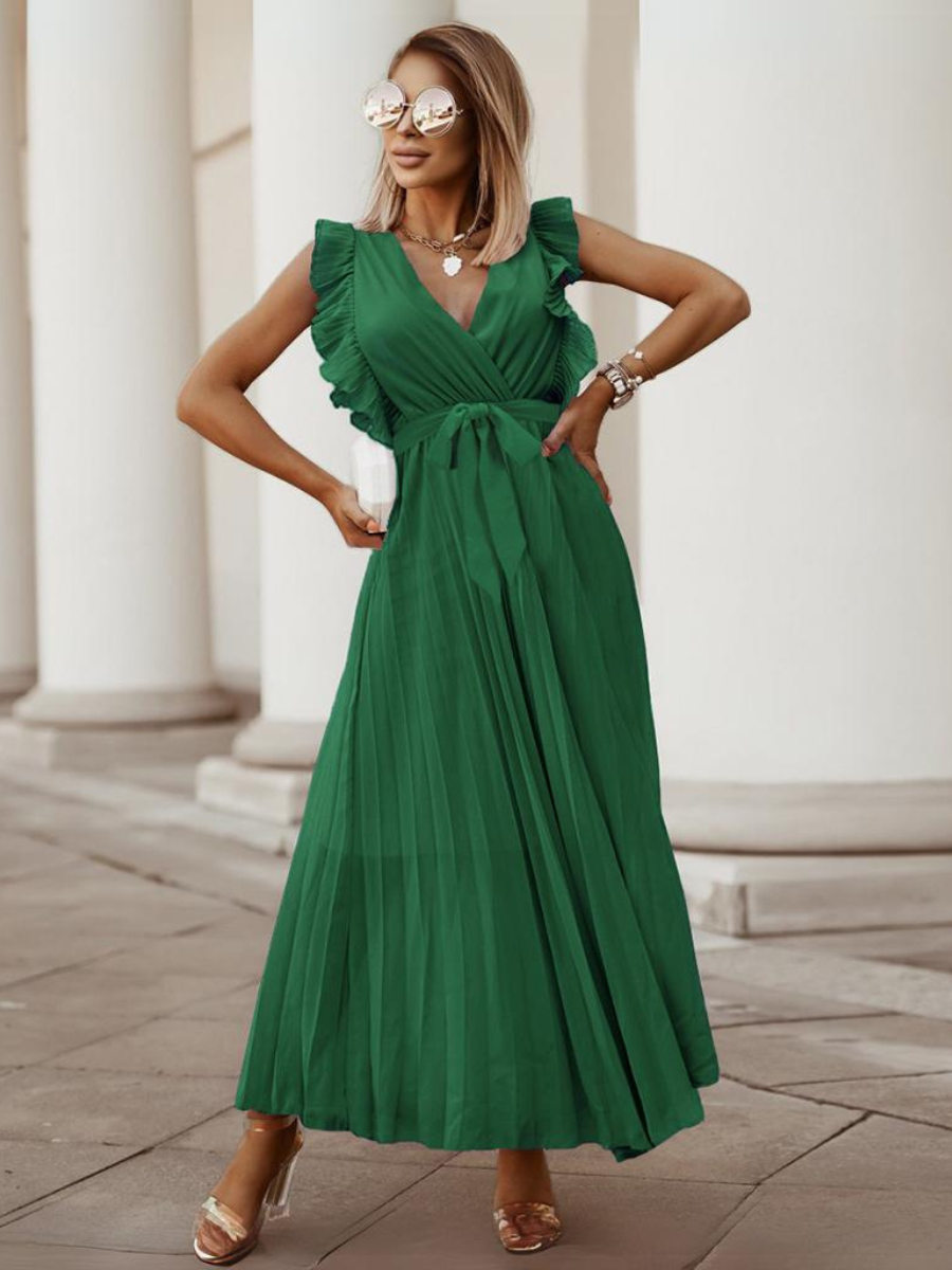 Effortlessly Elegant Dress with a Timeless Design