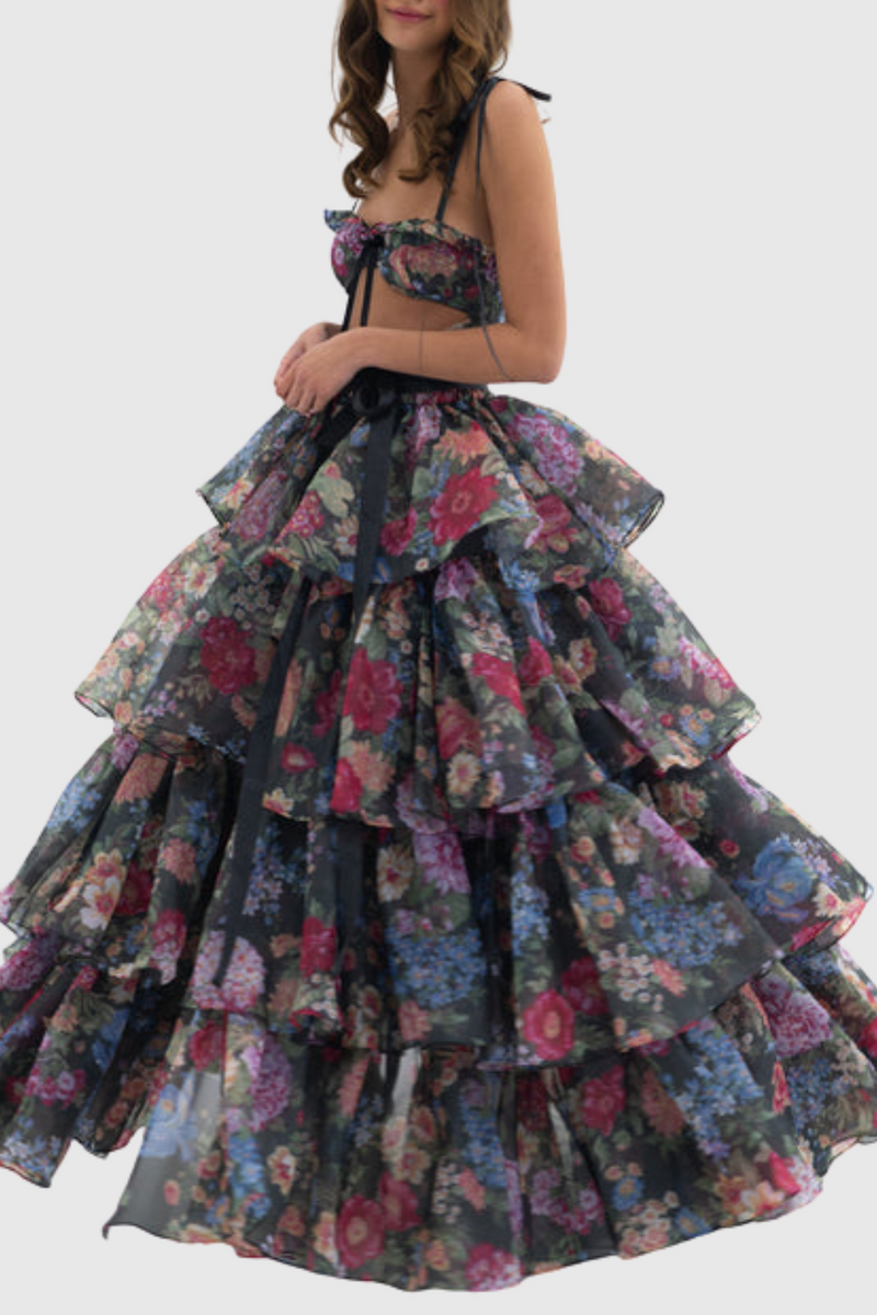 Gracefully Styled Garment for Any Occasion