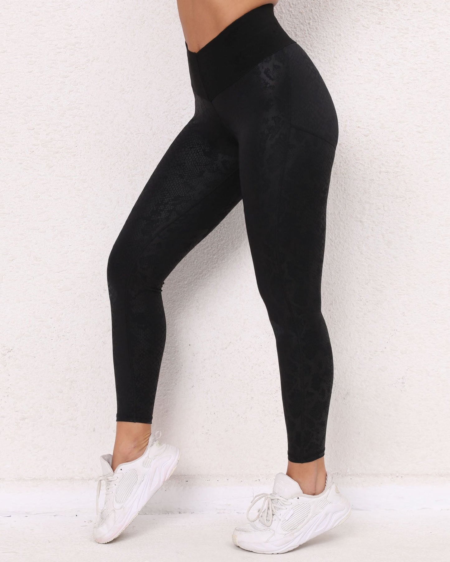 Classic Vintage Pants with a Flattering Fit