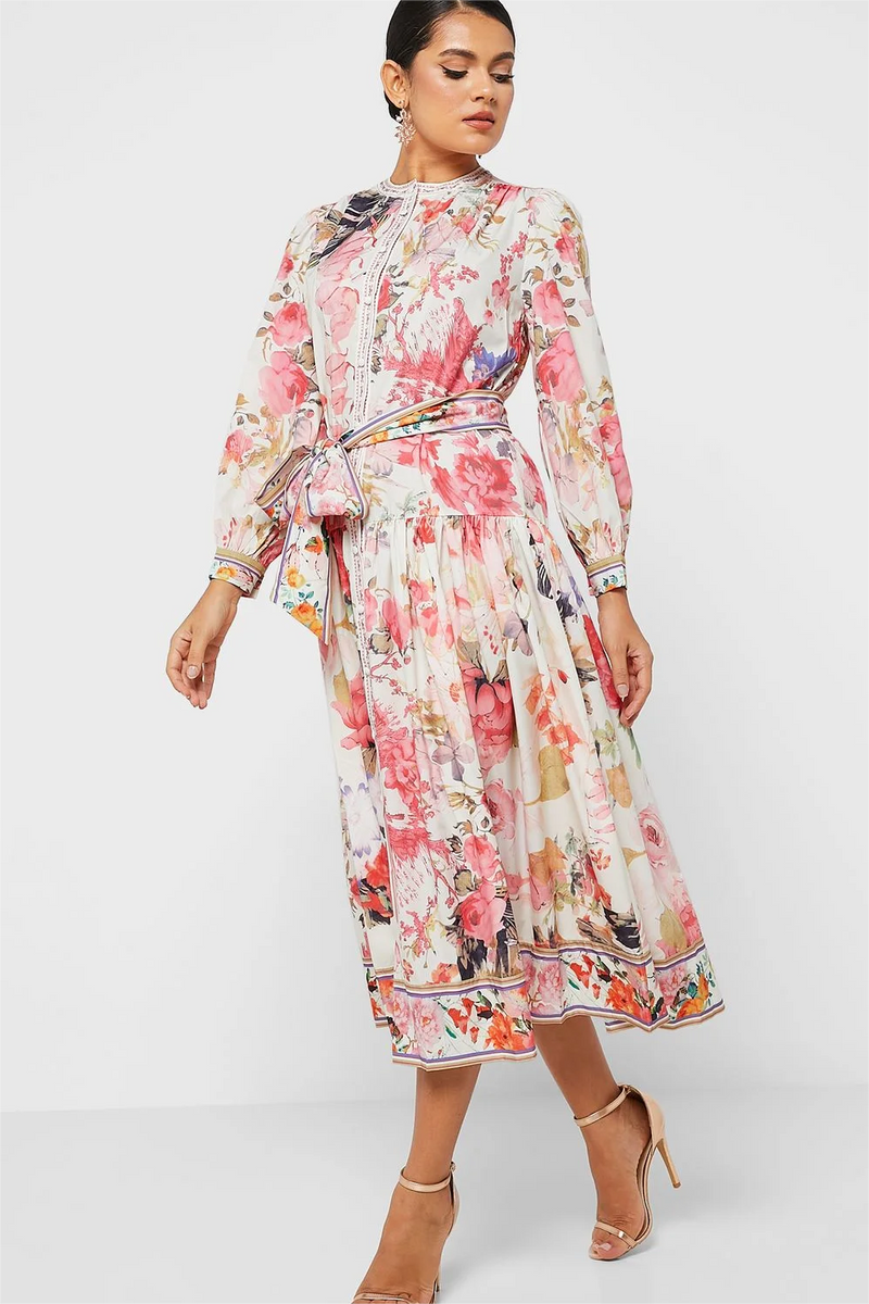Polished Dress with an Effortless Classic Look