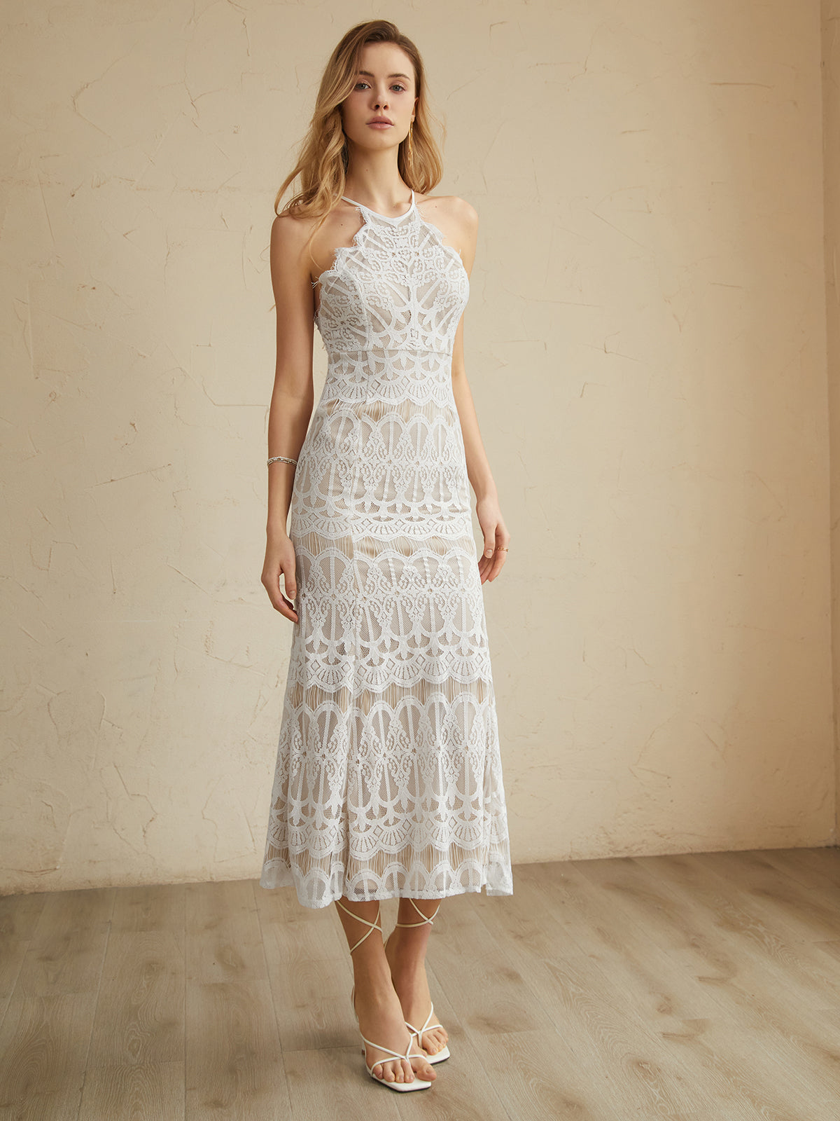 Gracefully Styled Dress for Any Occasion