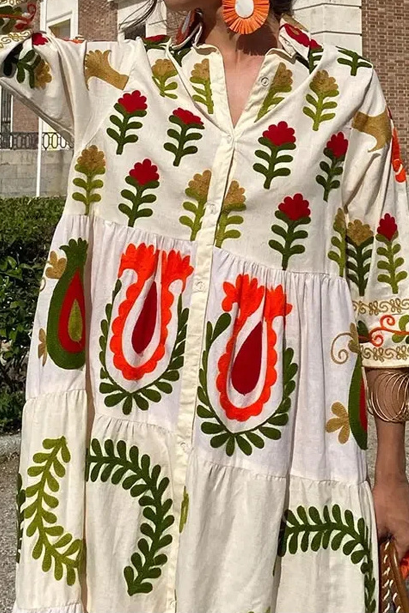 Beautifully Finished Dress in a Timeless Design