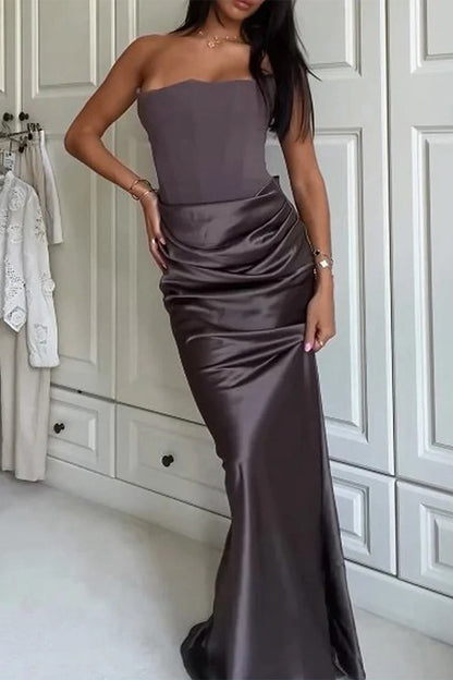 Polished Dress with an Effortless Classic Look