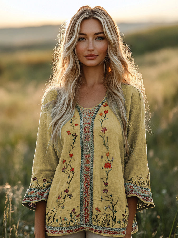 Effortlessly Elegant Blouse with a Timeless Design