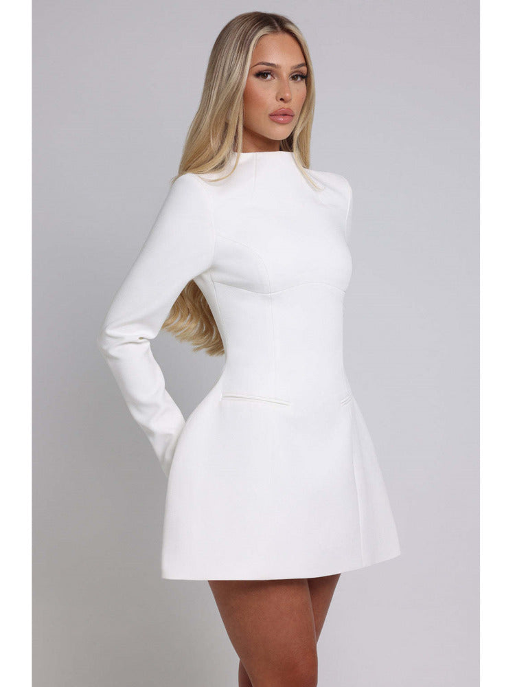 Beautifully Crafted Dress in a Classic Style