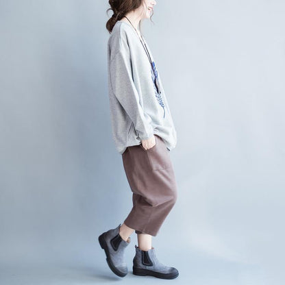 Classic Vintage Sweater with a Flattering Fit