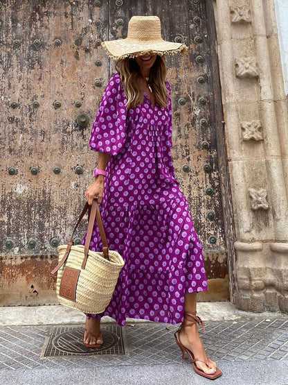 Classic Vintage Dress with a Flattering Fit