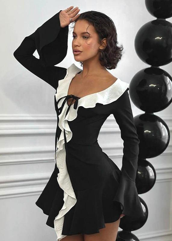 Beautifully Finished Dress in a Timeless Design