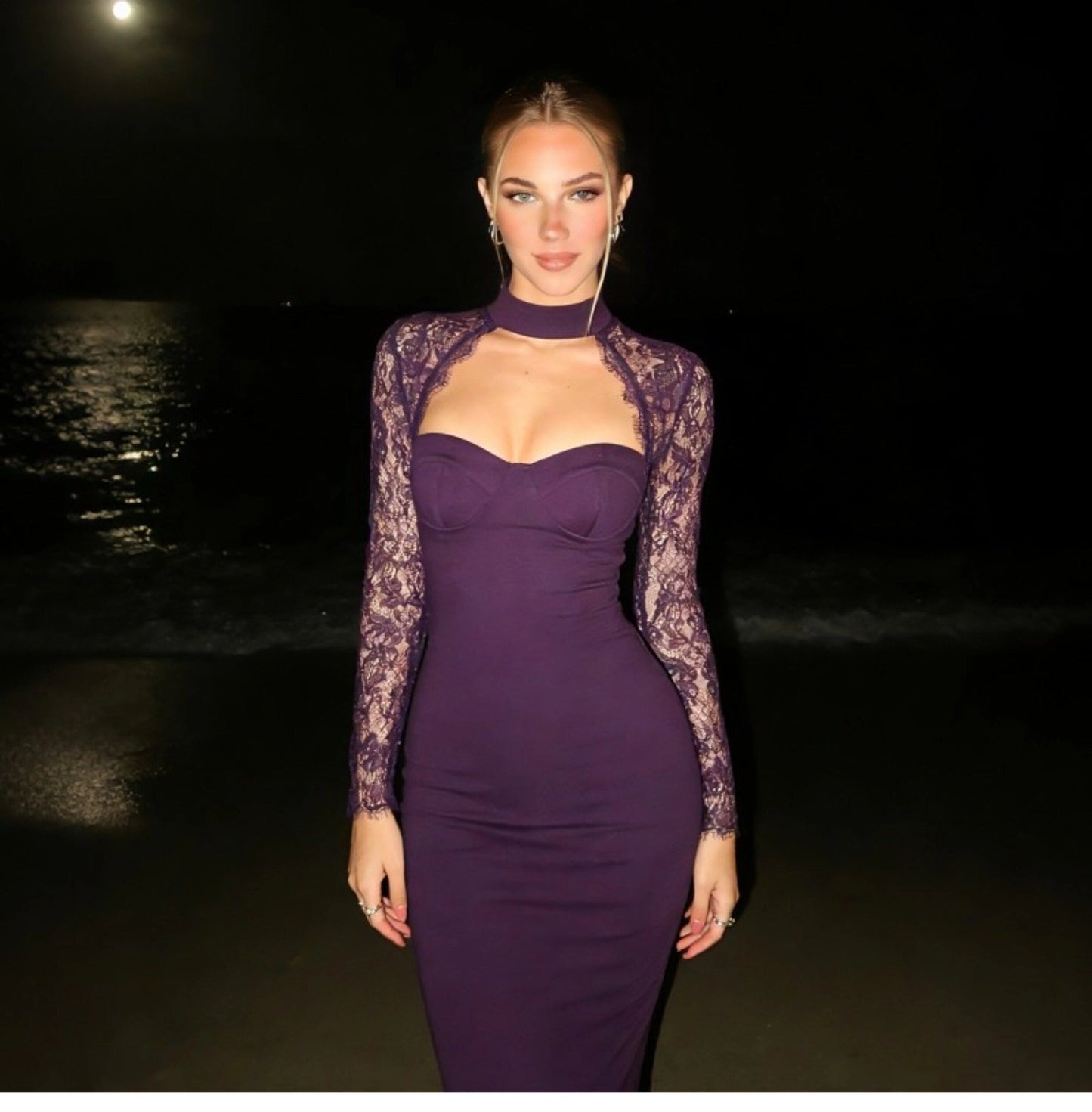 Gracefully Styled Dress for Any Occasion
