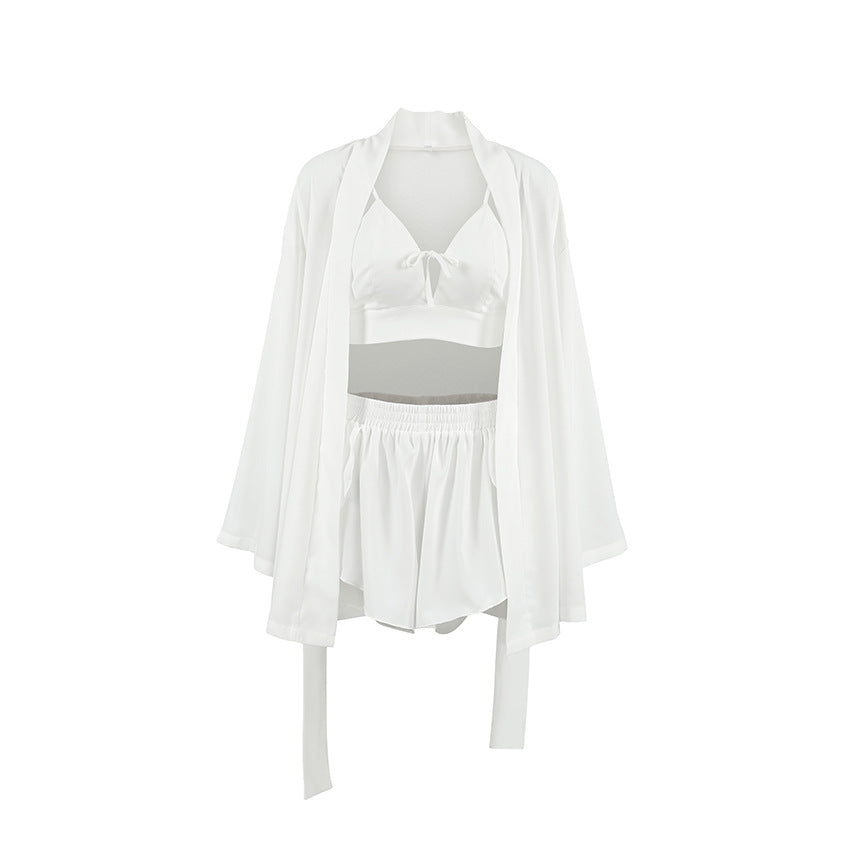 Sophisticated Garment with a Clean Classic Look