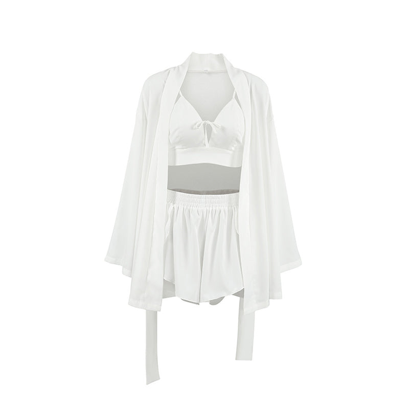 Sophisticated Garment with a Clean Classic Look