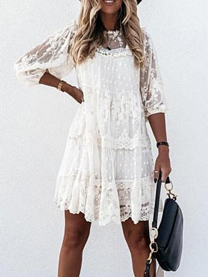 Beautifully Finished Dress in a Timeless Design