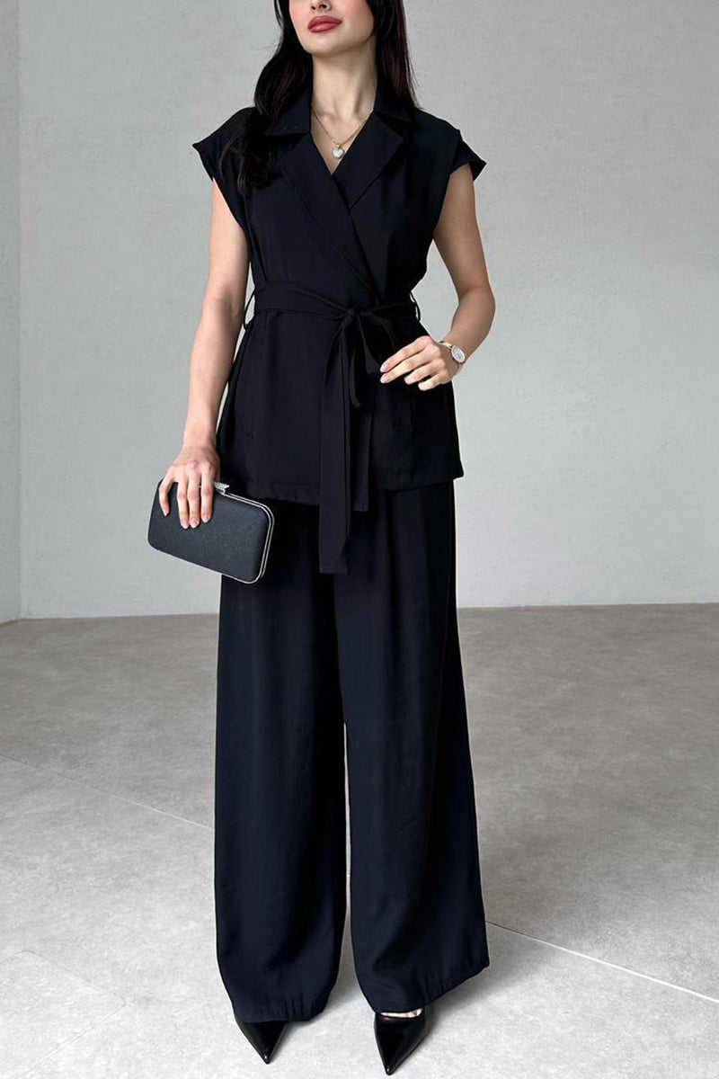 Well Tailored Pants with a Graceful Silhouette