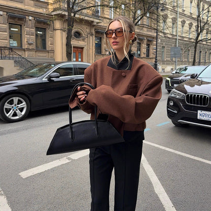 Elegantly Styled Jacket for Everyday Wear