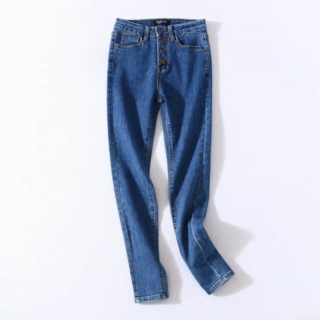 Classic Vintage Pants with a Flattering Fit