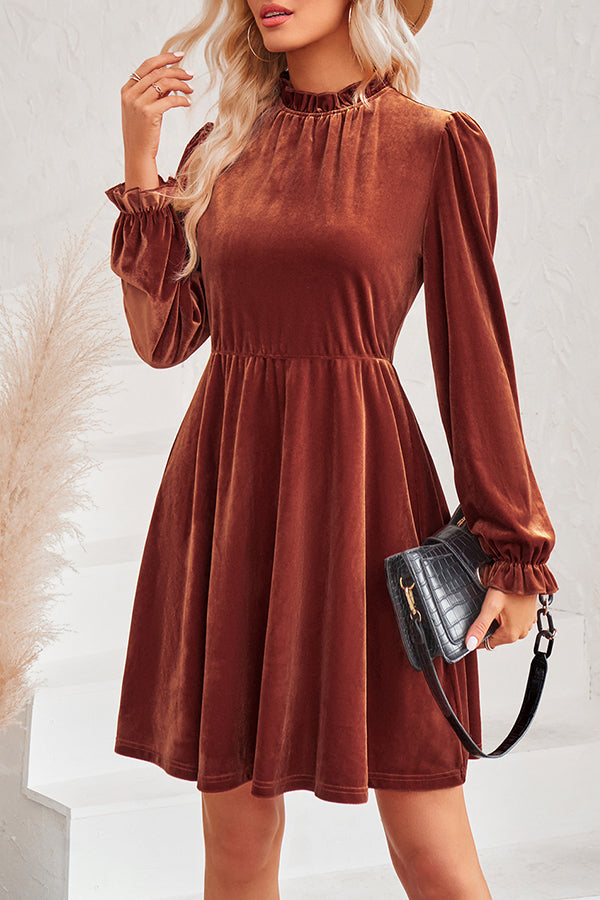 Polished Dress with an Effortless Classic Look
