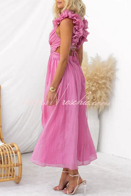Gracefully Styled Dress for Any Occasion