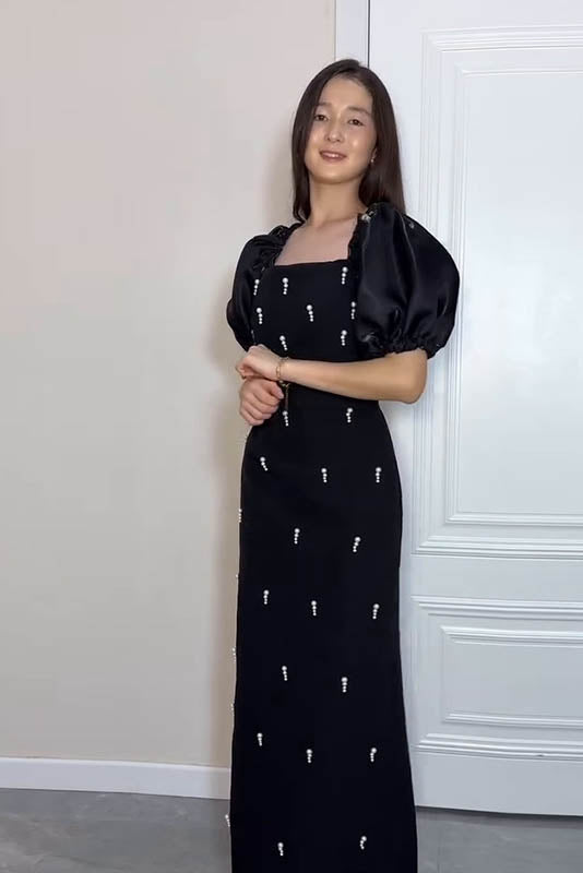 Elegantly Styled Dress for Everyday Wear
