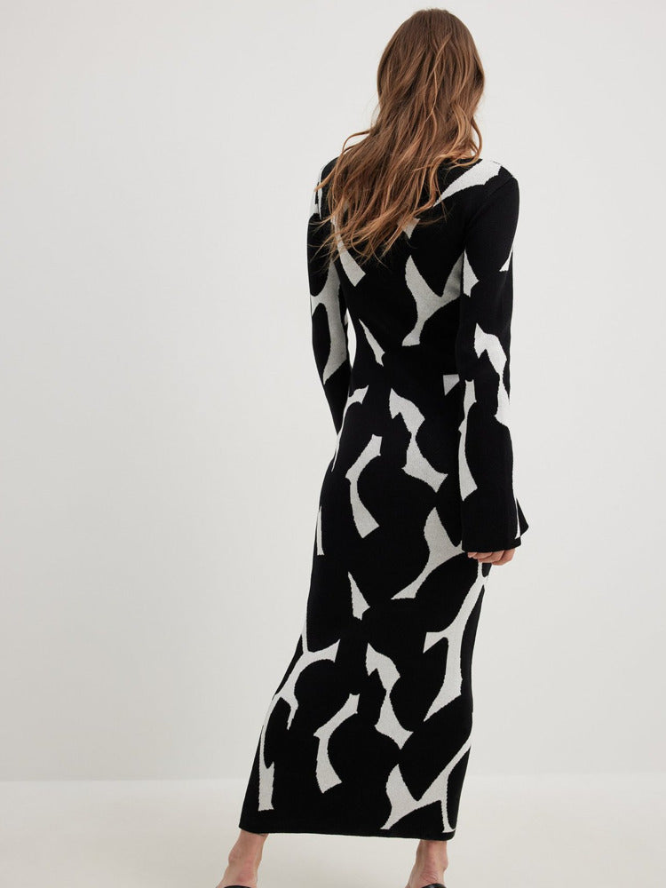 Elegantly Styled Sweater for Everyday Wear