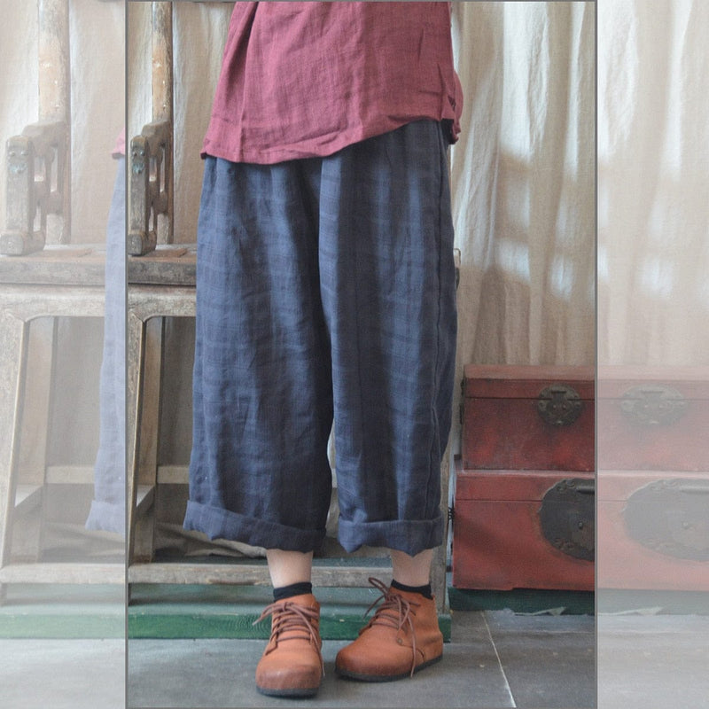 Elegantly Styled Pants for Everyday Wear