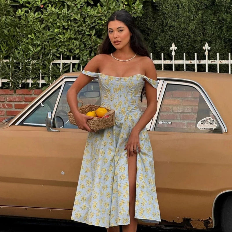 Classic Vintage & Enduringly Stylish Dress
