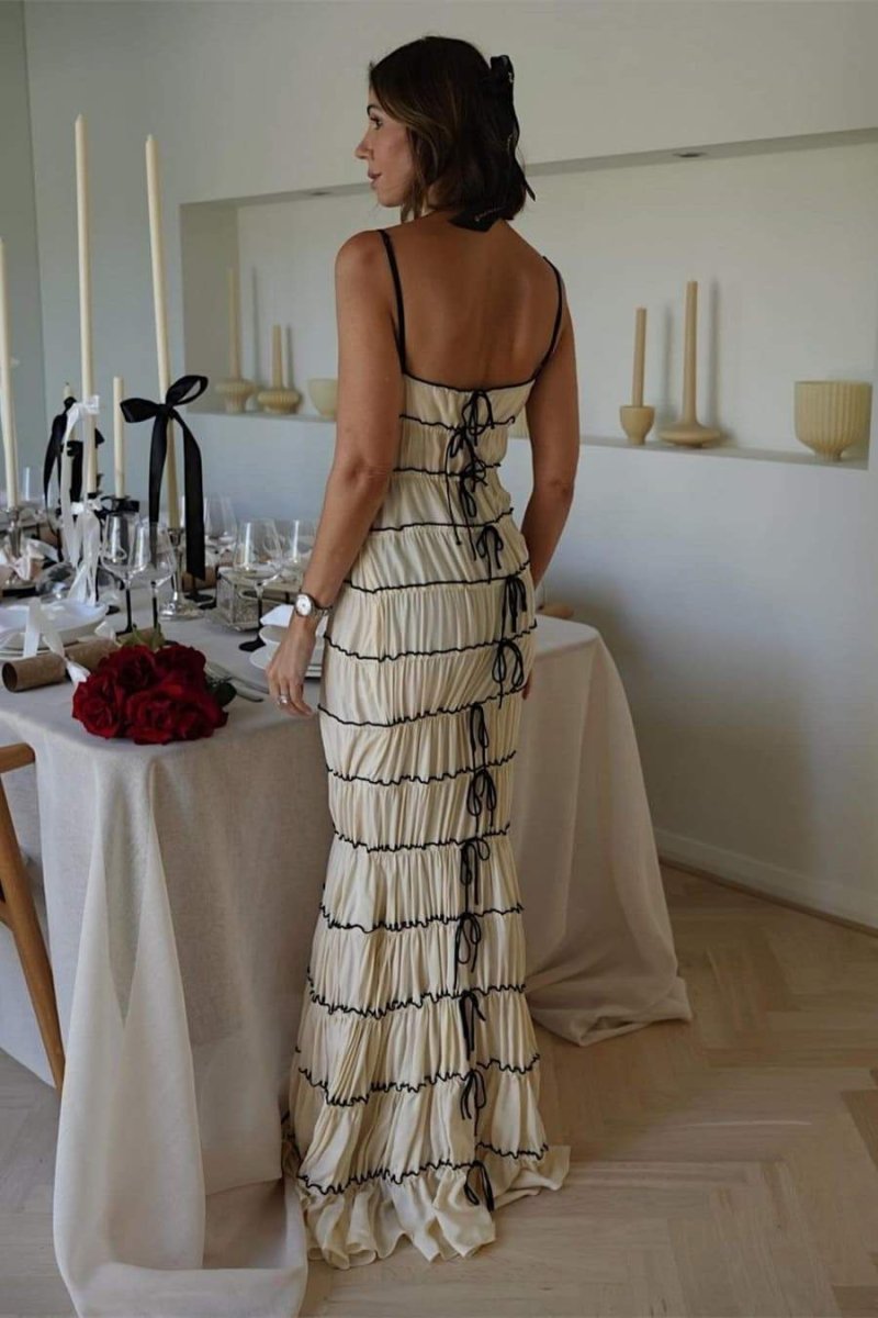 Effortlessly Elegant Dress with a Timeless Design