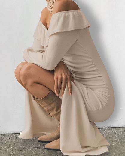 Beautifully Crafted Dress in a Classic Style