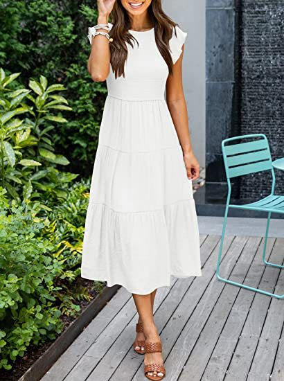 Sophisticated Dress with a Clean Classic Look