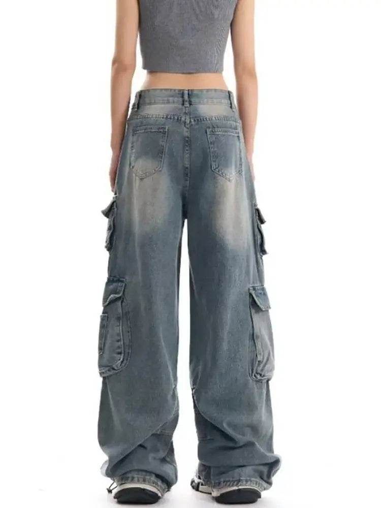 Classic Vintage Pants with a Flattering Fit