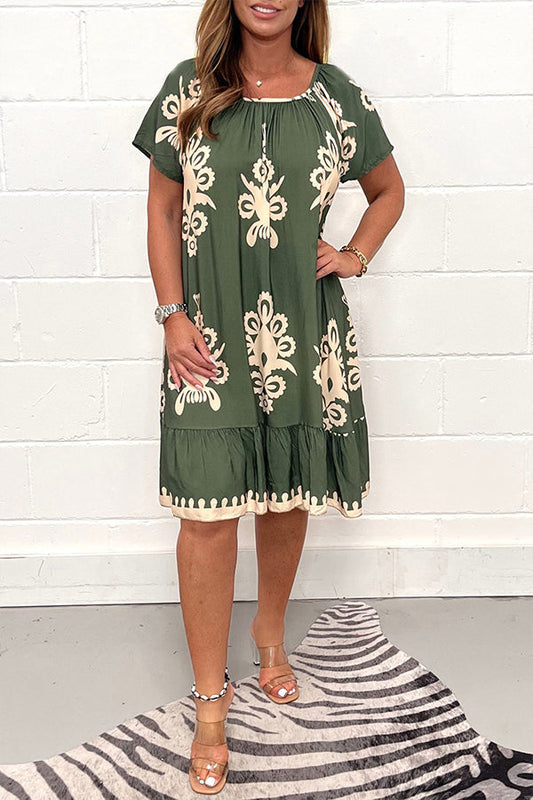 Polished Dress with an Effortless Classic Look