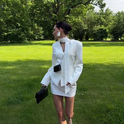 Gracefully Styled Jacket for Any Occasion