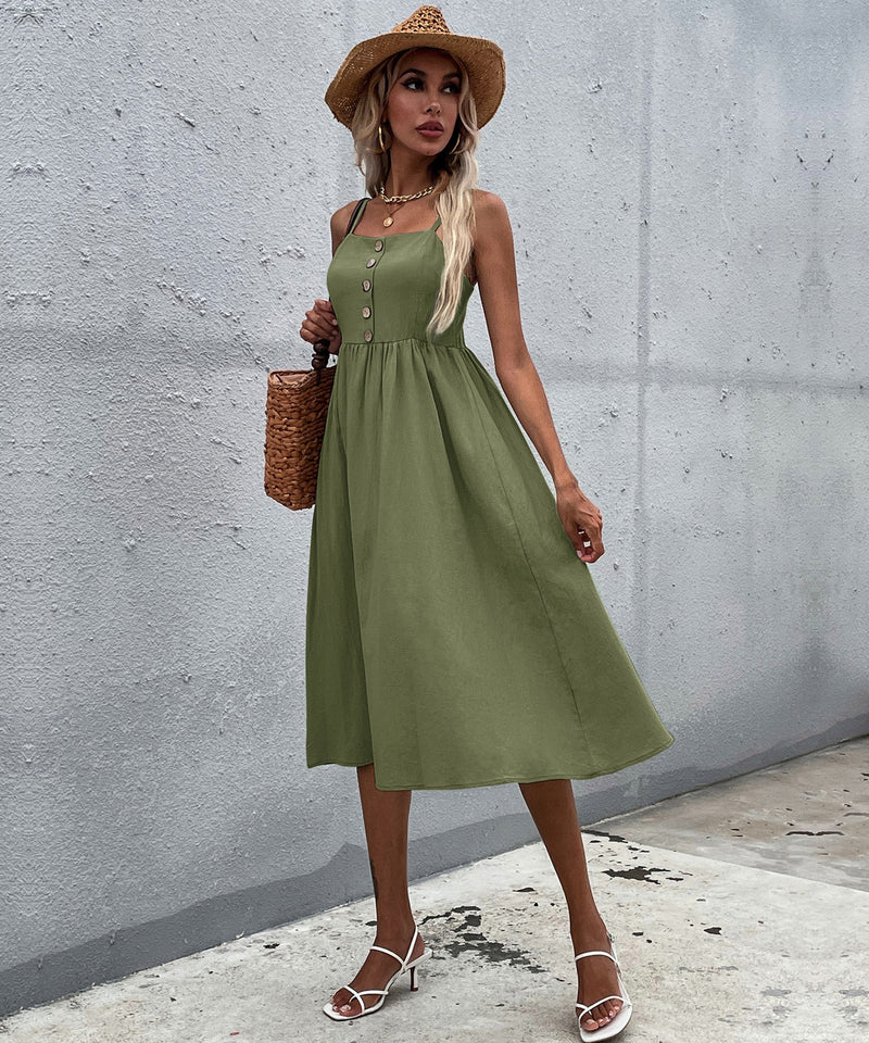 Classic Vintage Dress with a Flattering Fit