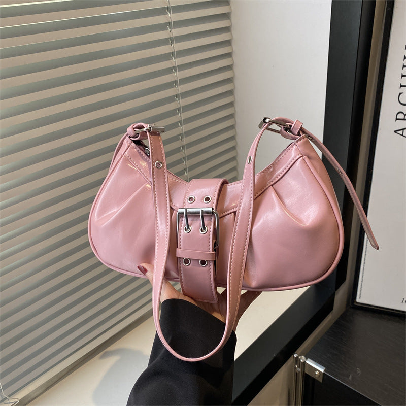 Classic Vintage Bag with a Flattering Fit