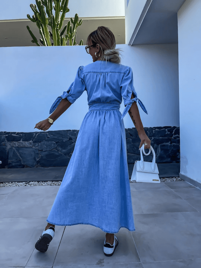 Beautifully Crafted Dress in a Classic Style