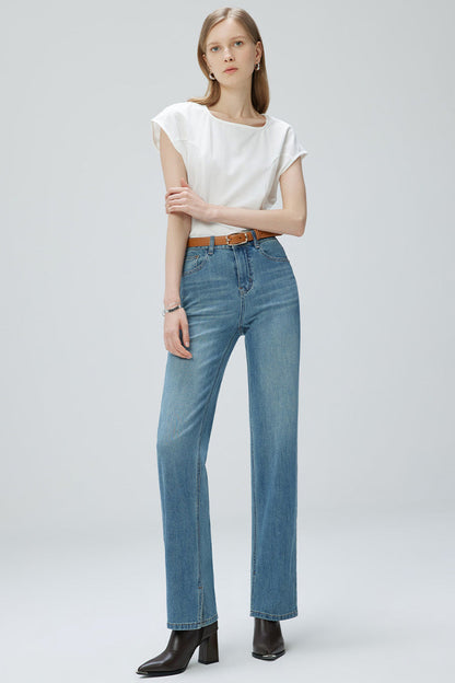 Well Tailored Garment with a Graceful Silhouette