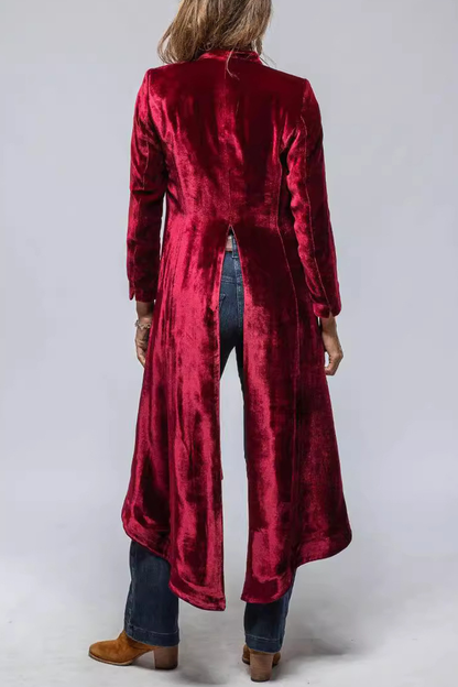 Beautifully Finished Garment in a Timeless Design