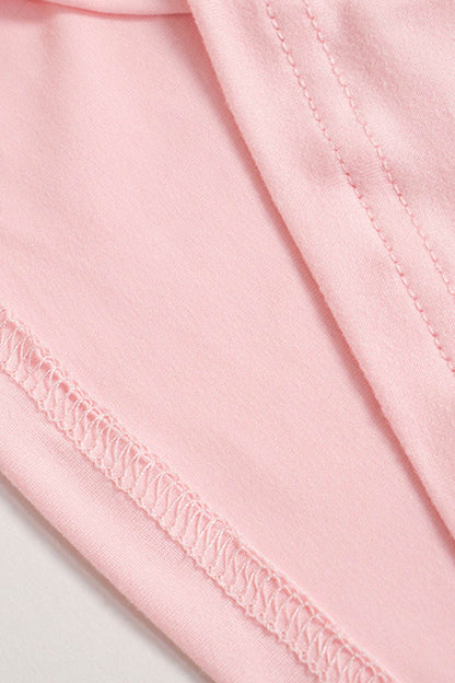 Effortlessly Elegant Pants with a Timeless Design