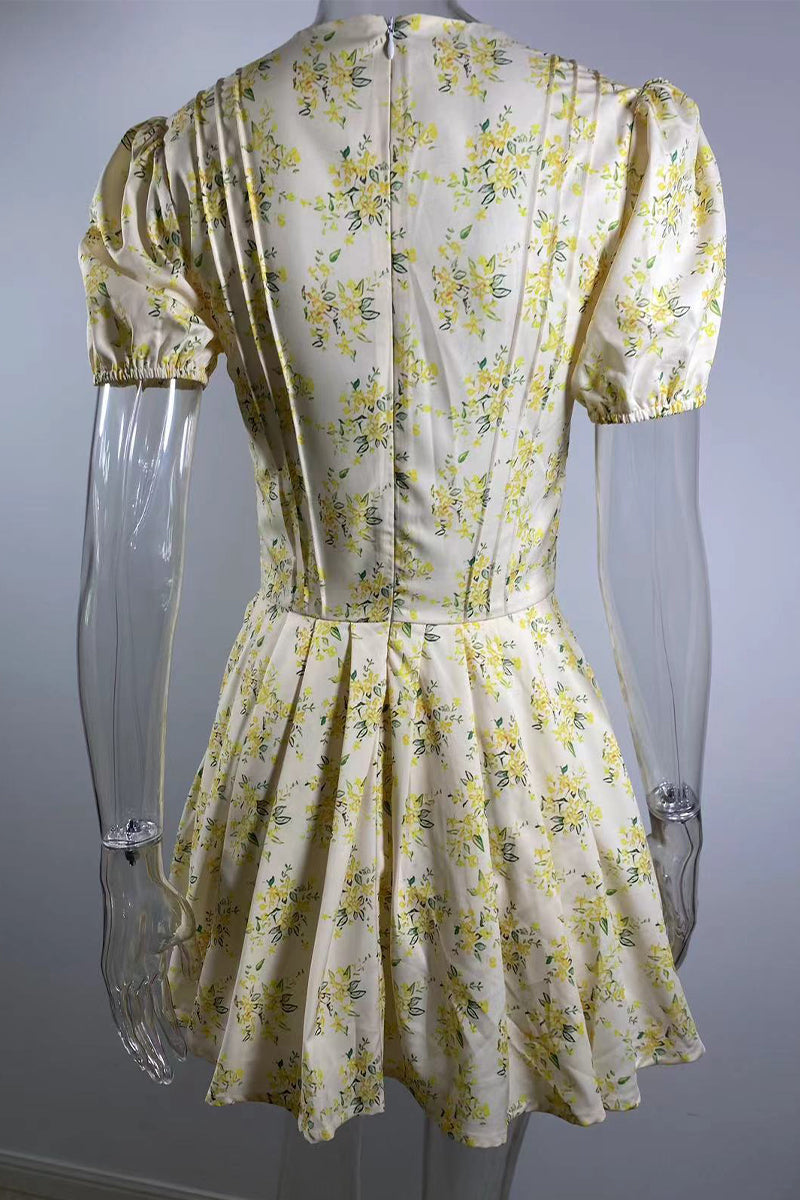 Classic Vintage & Enduringly Stylish Dress