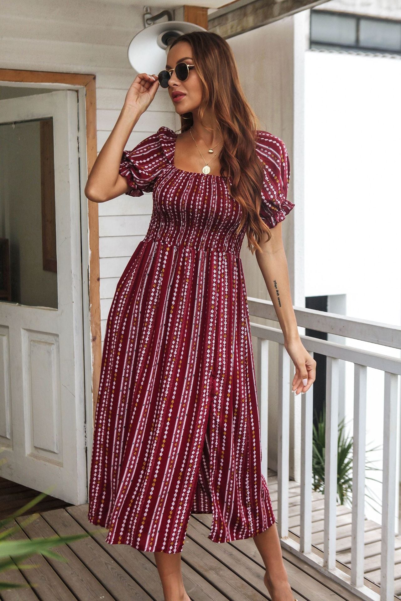 Classic Vintage Dress with a Flattering Fit