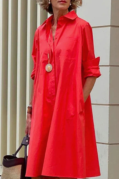 Classic Vintage Dress with a Flattering Fit