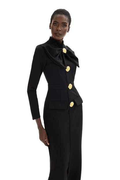Beautifully Crafted Dress in a Classic Style